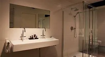 Anna's Restaurant & Hotel